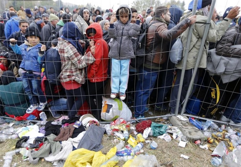 اتریش قانون پناهندگی خود را تشدید کرد