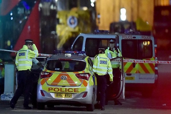 حمله یک خودرو به نمازگزاران عید فطر در نیوکاسل انگلیس