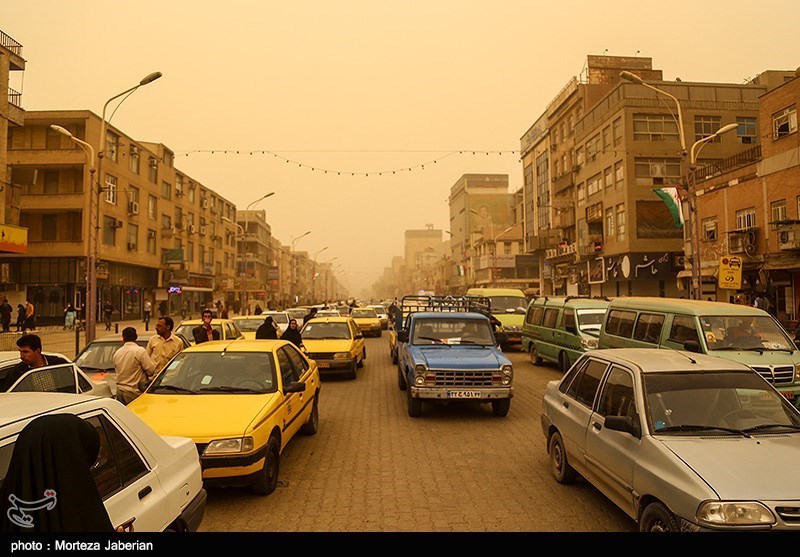 هوای ۱۴ شهر استان خوزستان آلوده است