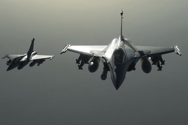جنگنده‎های ائتلاف آمریکا نیروهای کُرد سوریه را بمباران کردند
