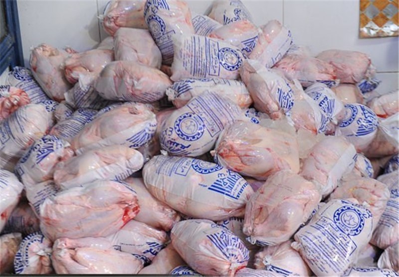فروش مرغ منجمد ۸۹۰۰ تومانی آغاز شد