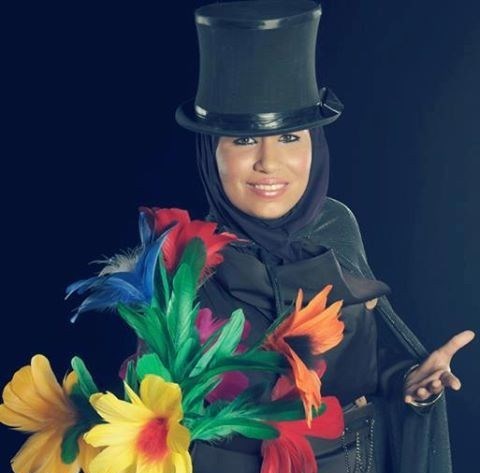 نمی‌توانم بگویم اولین زن شعبده‌باز ایران هستم