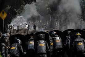 درگیری‌های خونین در پایتخت اندونزی در اعتراض به نتایج انتخابات ریاست جمهوری